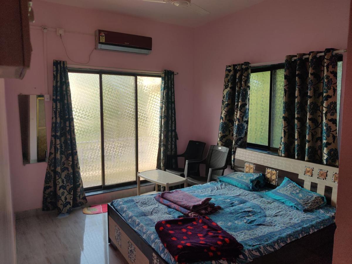 Gulmohar Cottages - Home Stay In Alibag Bagian luar foto