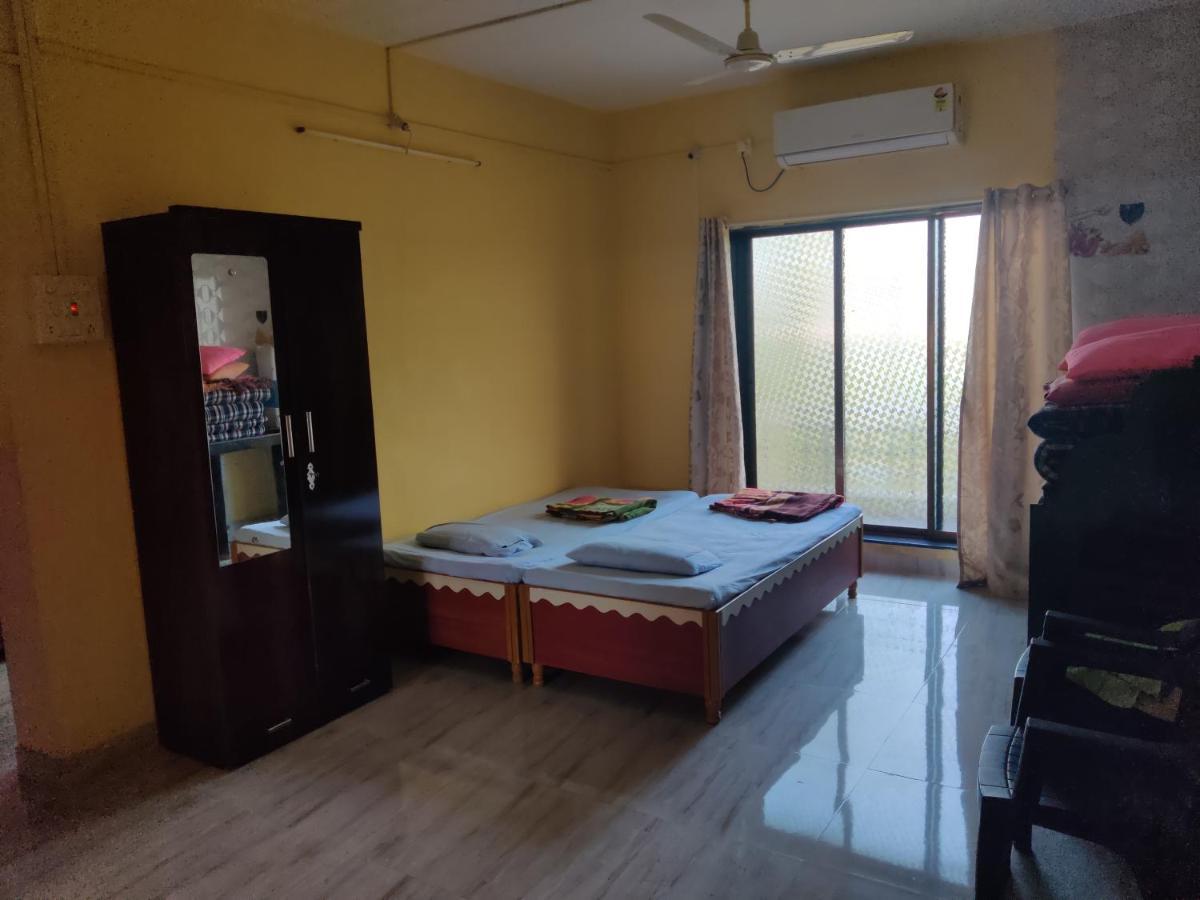 Gulmohar Cottages - Home Stay In Alibag Bagian luar foto