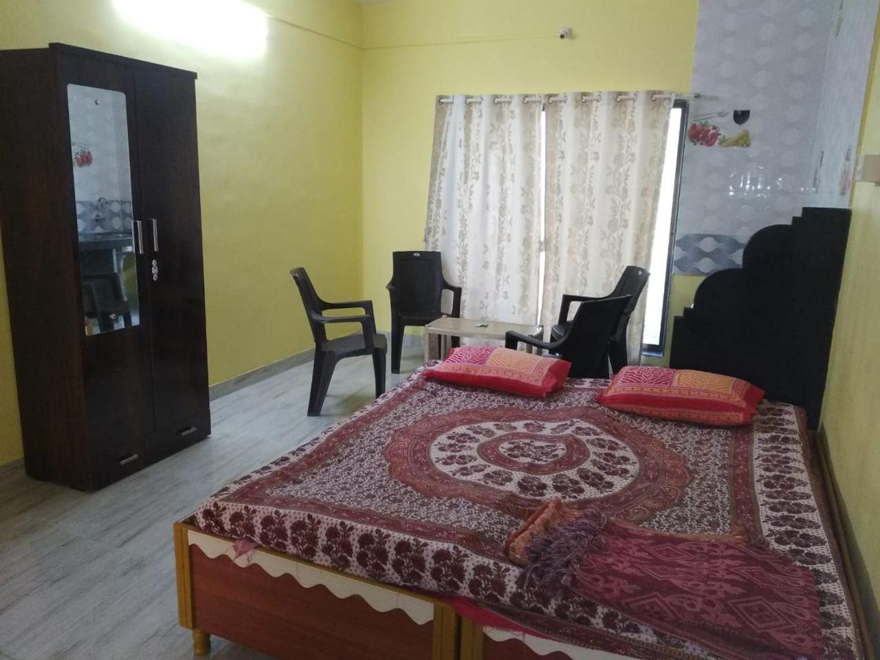 Gulmohar Cottages - Home Stay In Alibag Bagian luar foto